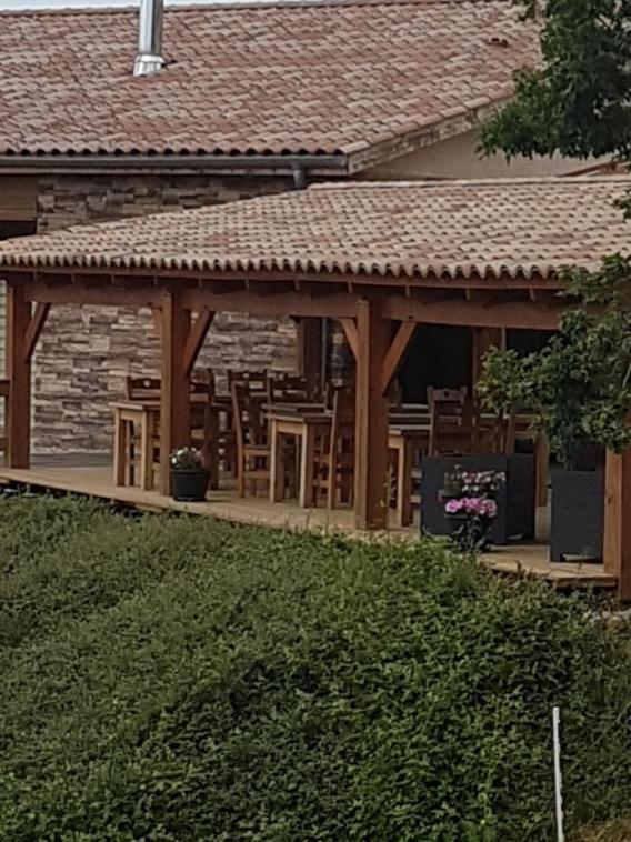 Gite De Prejeurin Echalas Exterior photo